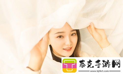 女方用嘴巴吃鸡的吉尼斯世界纪录：一次意外的挑战-展现超凡的技巧与娱乐性！！