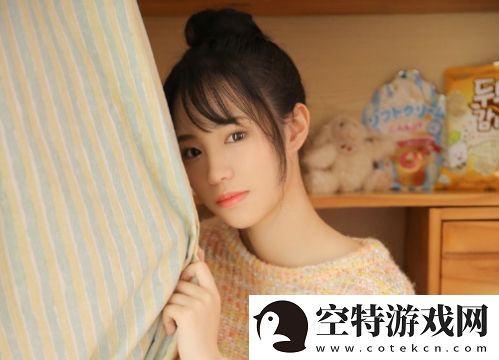 女方用嘴巴吃鸡的吉尼斯世界纪录挑战极限震惊全场，网友：这也太疯狂了！！